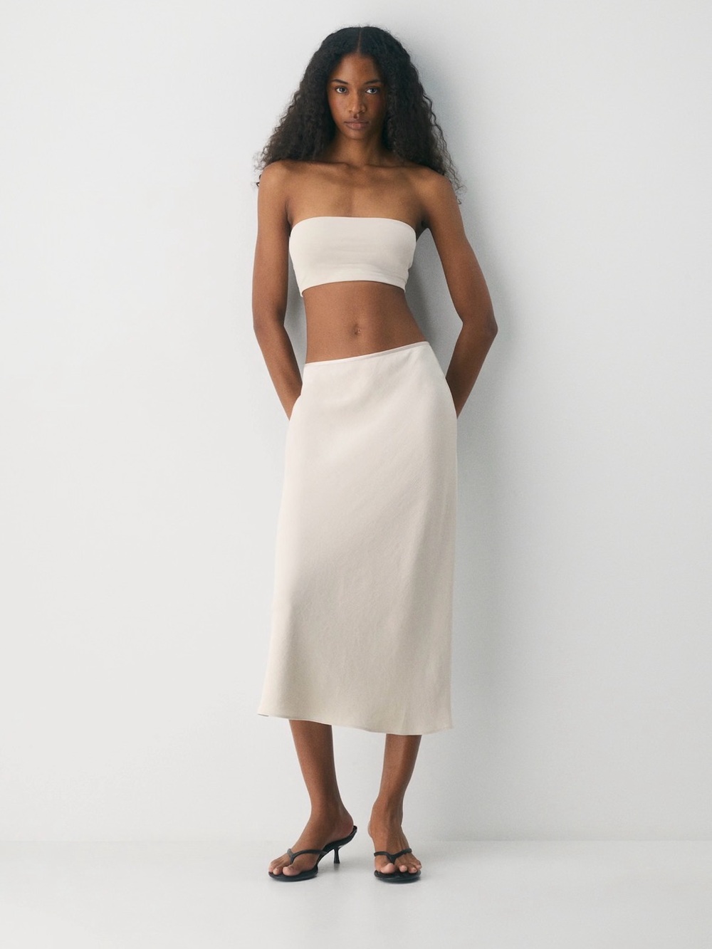 Aritzia Devotion Skirt - Crepette